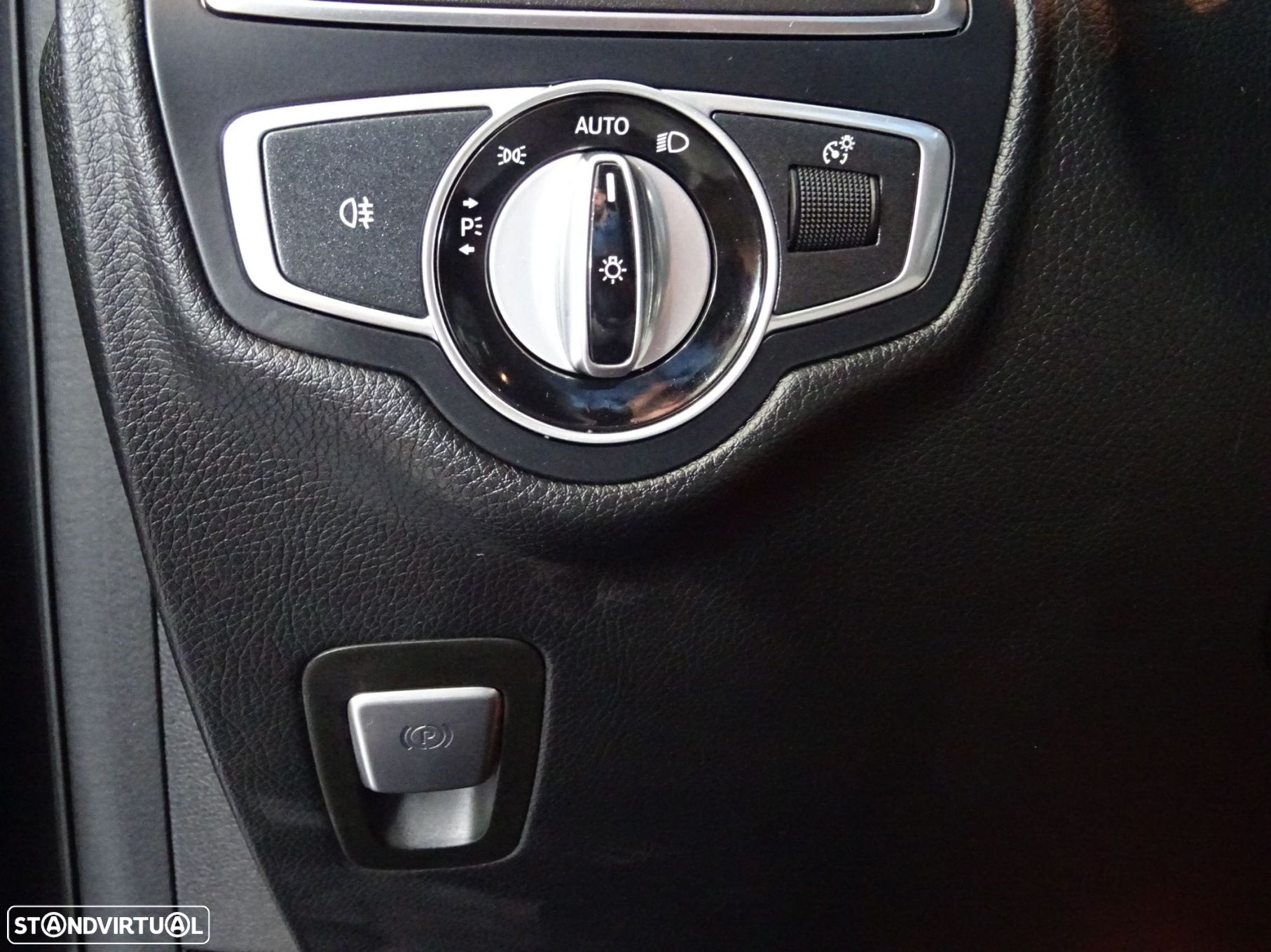Mercedes-Benz GLC 220 - 21