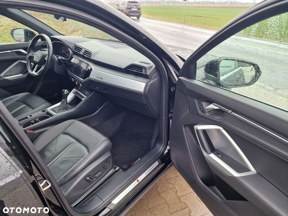 Audi Q3 45 TFSI Quattro S tronic S line - 27