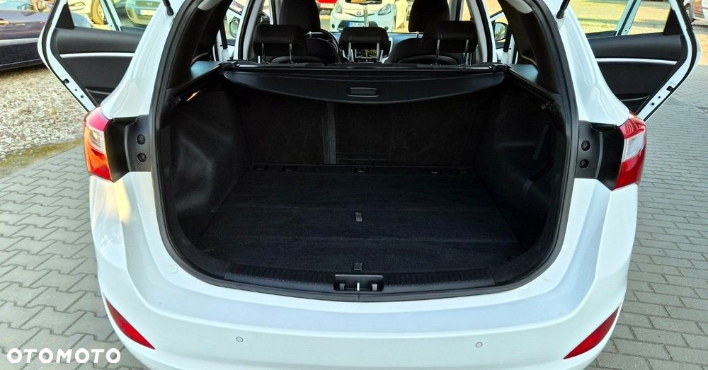 Hyundai i30 - 27