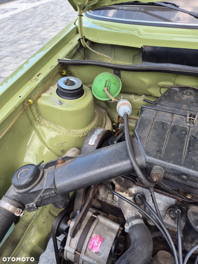 Volkswagen Golf - 21