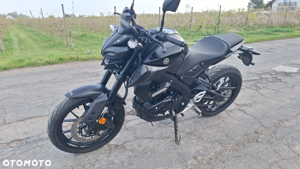 Yamaha MT - 25