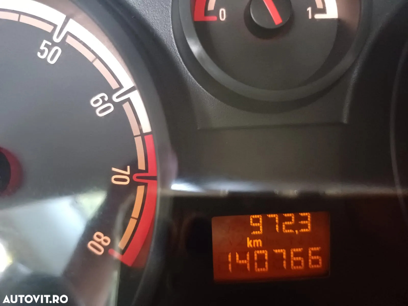 Opel Corsa 1.2 16V - 9