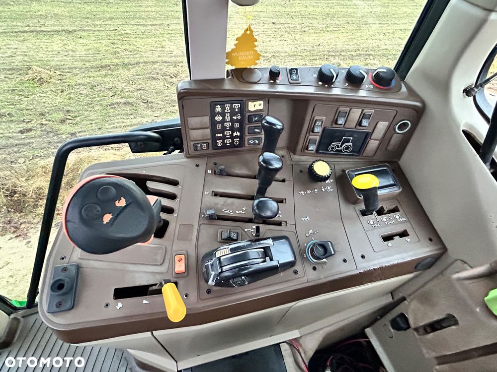 John Deere - 11