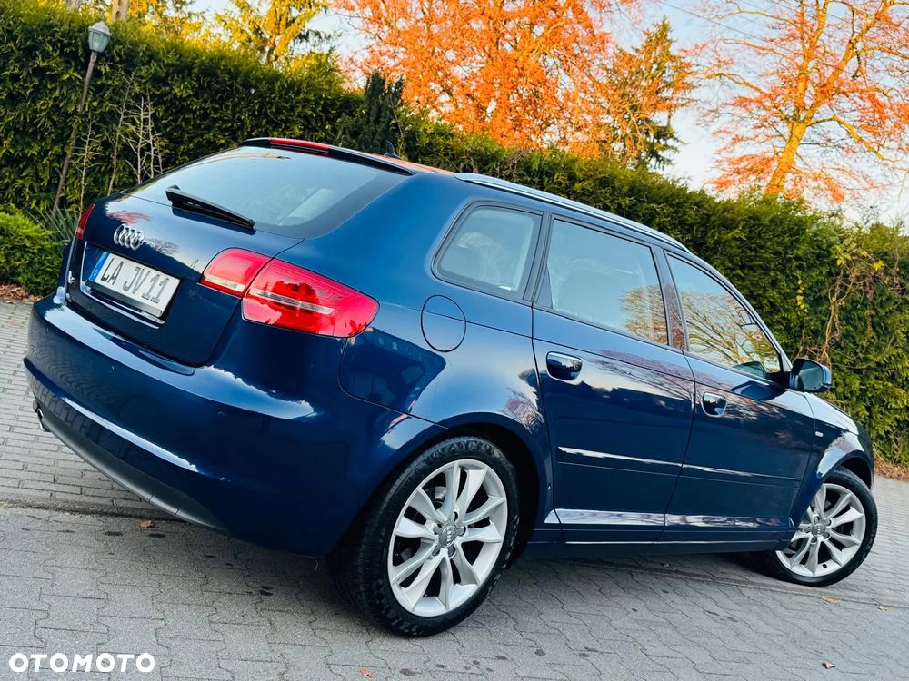 Audi A3 Sportback 1.6 TDI DPF Ambition - 15
