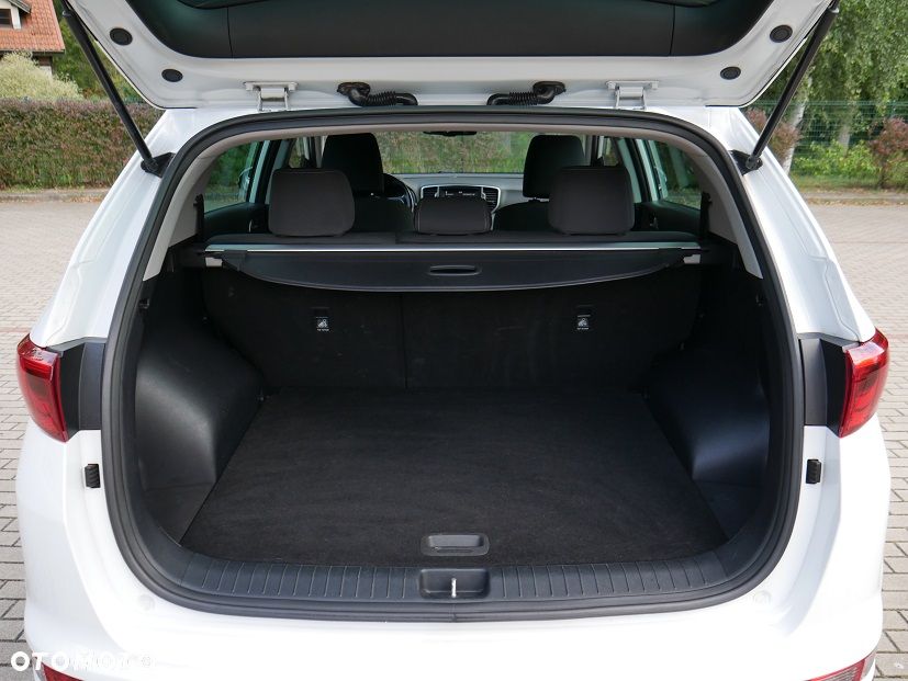 Kia Sportage 1.6 GDI 2WD DREAM-TEAM EDITION - 31