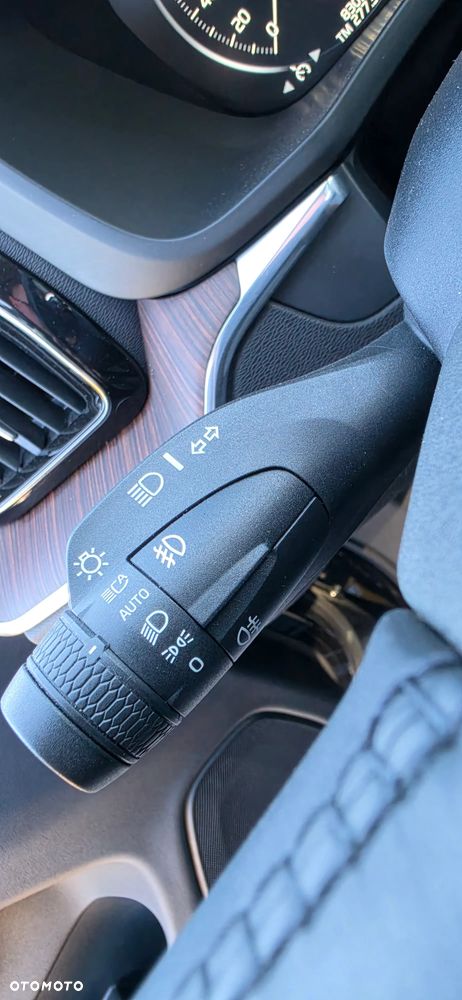 Volvo XC 60 T5 AWD Momentum - 14