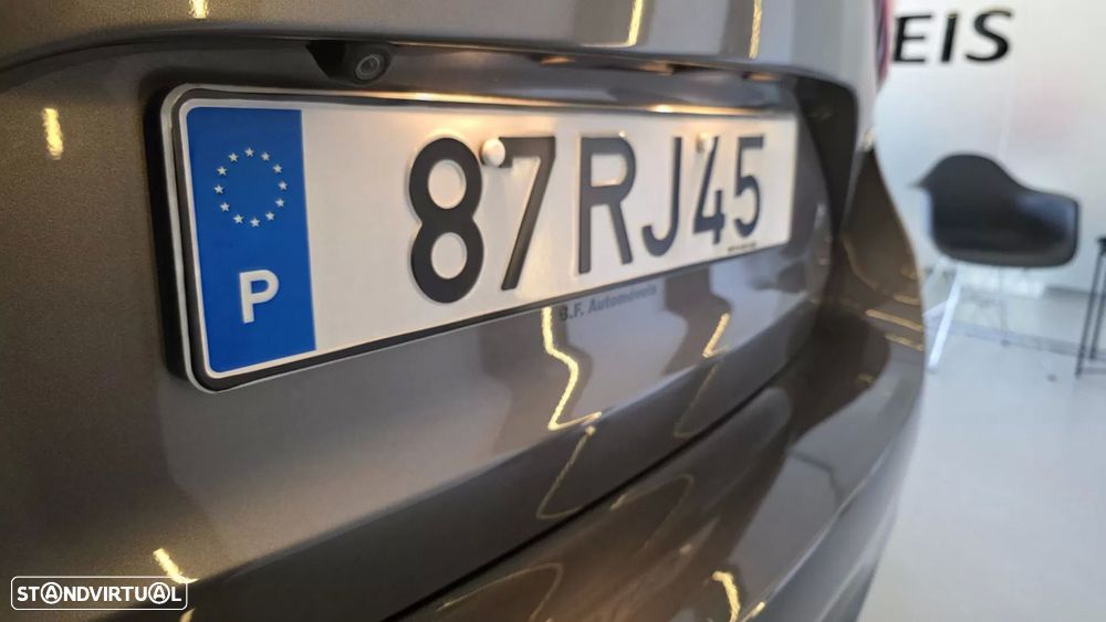 Toyota Avensis Touring Sports 2.0 D-4D Exclusive+GPS - 22