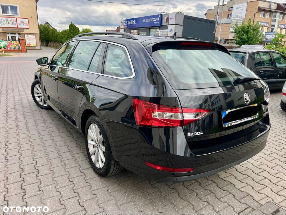 Skoda Superb 2.0 TDI Active - 3