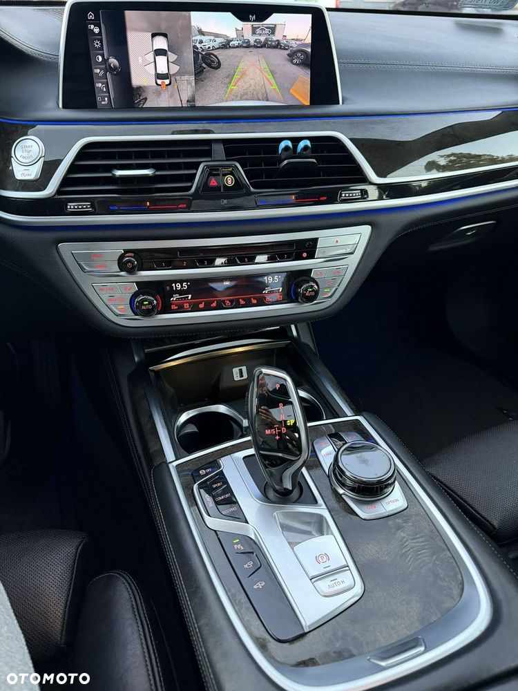 BMW Seria 7 750Li xDrive Edition Exclusive - 6