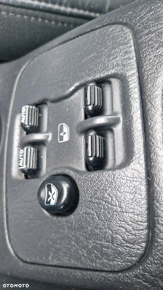 Jeep Cherokee 2.8L CRD Limited - 17