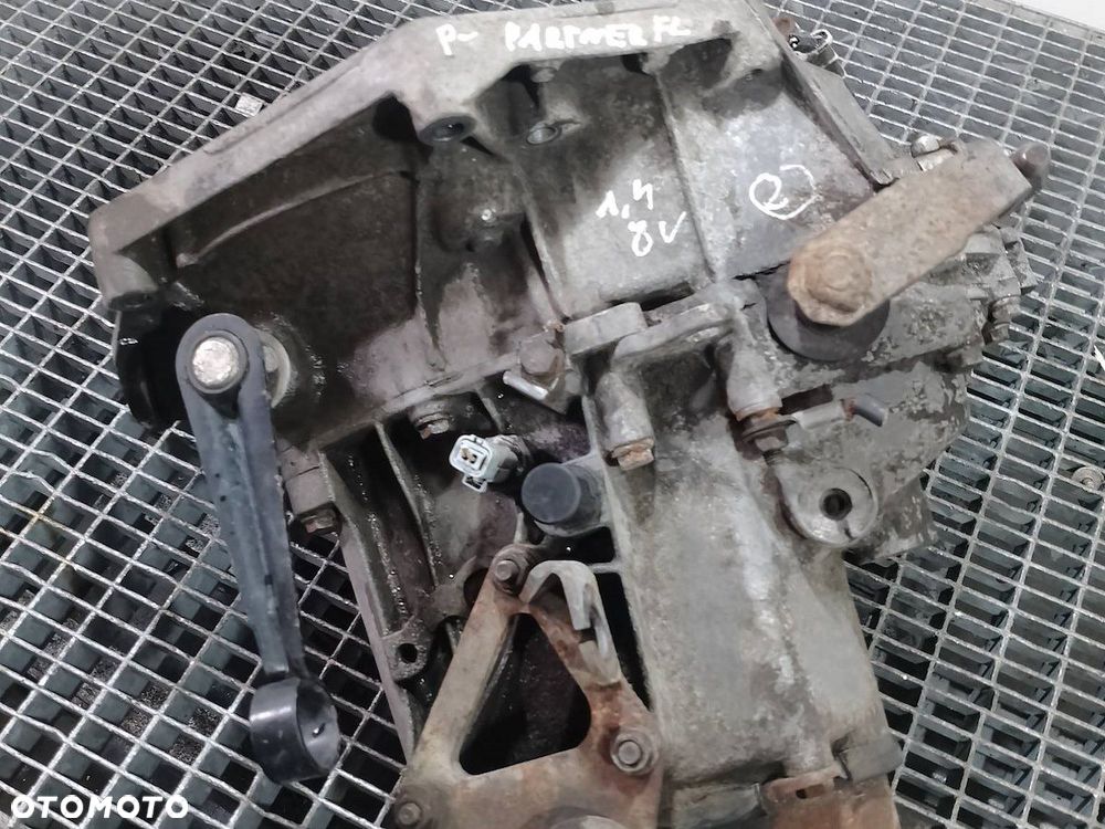 SKRZYNIA BIEGÓW MANUALNA PEUGEOT PARTNER LIFT 20CP3 1.4 8V - 1