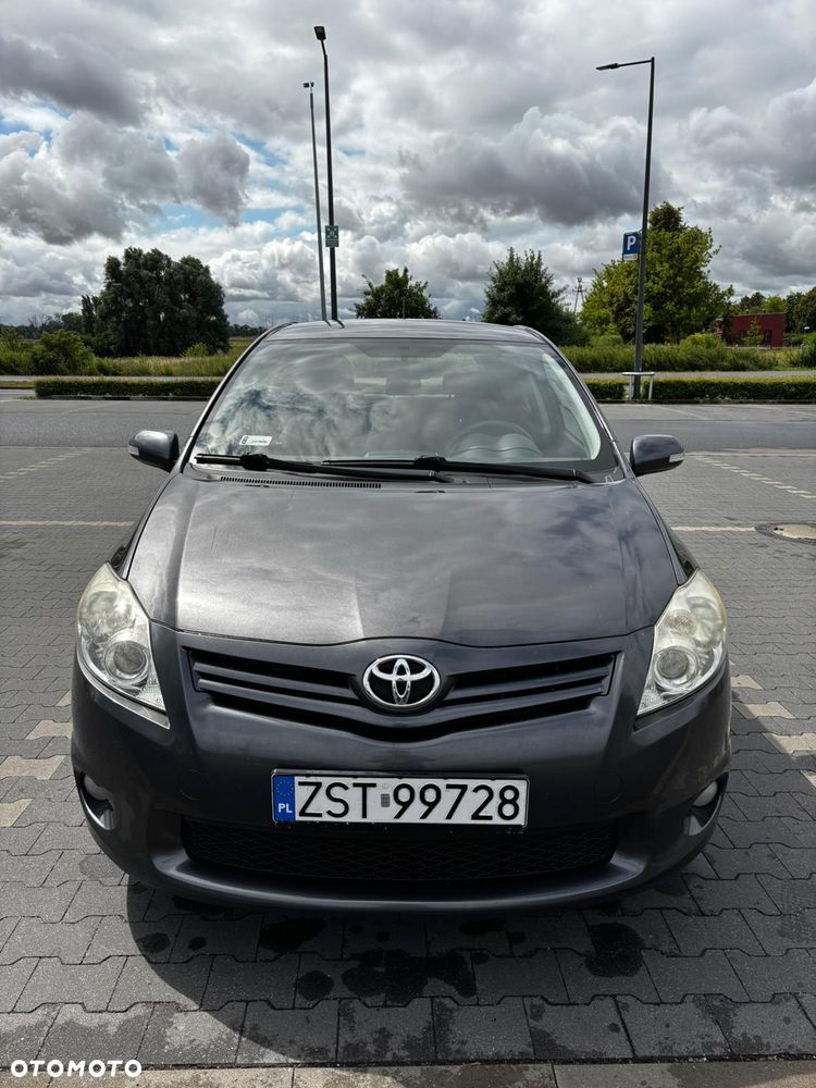 Toyota Auris 1.6 Sol - 3