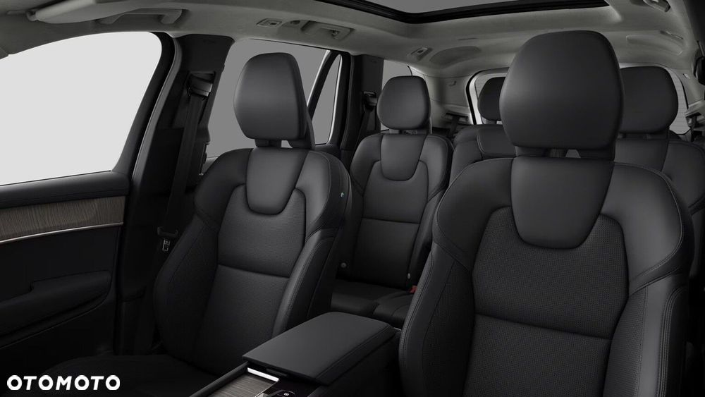 Volvo XC 90 - 8