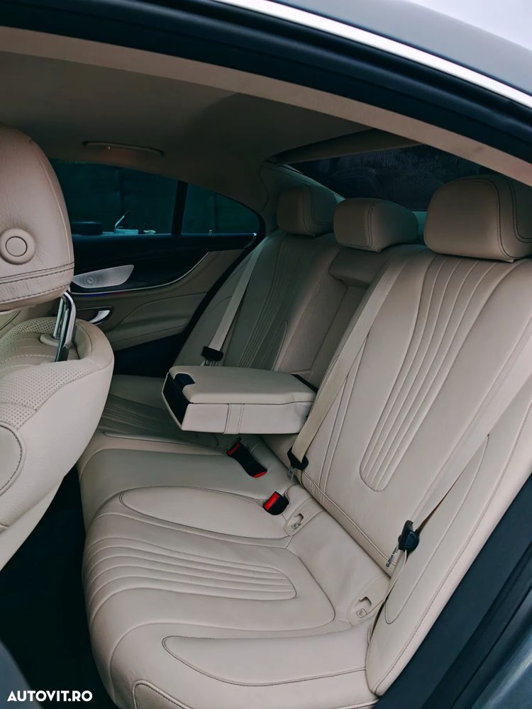 Mercedes-Benz CLS 350 d 4MATIC Aut - 11