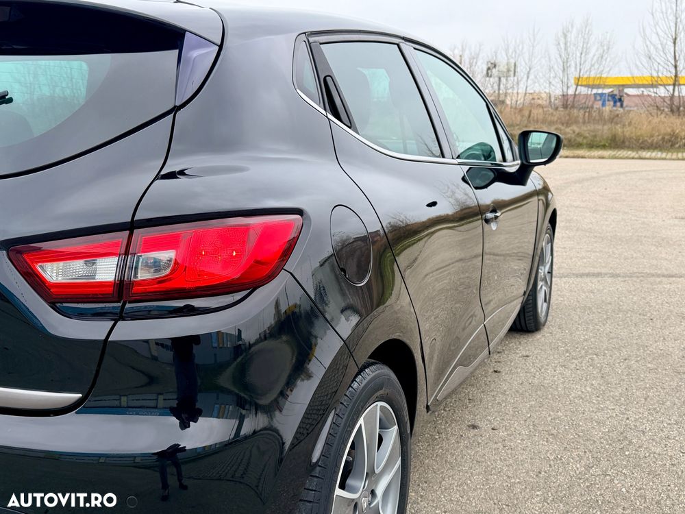 Renault Clio III 1.5dCi Night&Day - 16