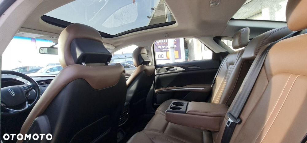 Lincoln MKZ - 41