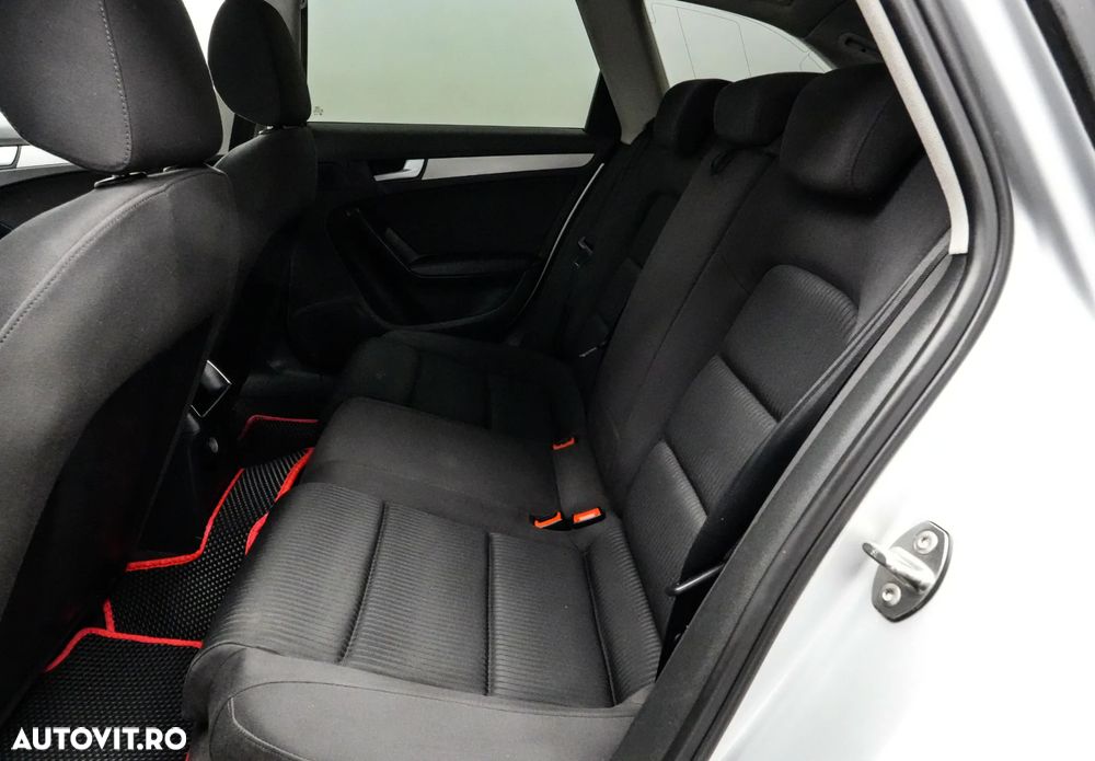 Audi A4 2.0 TDI DPF multitronic Attraction - 16
