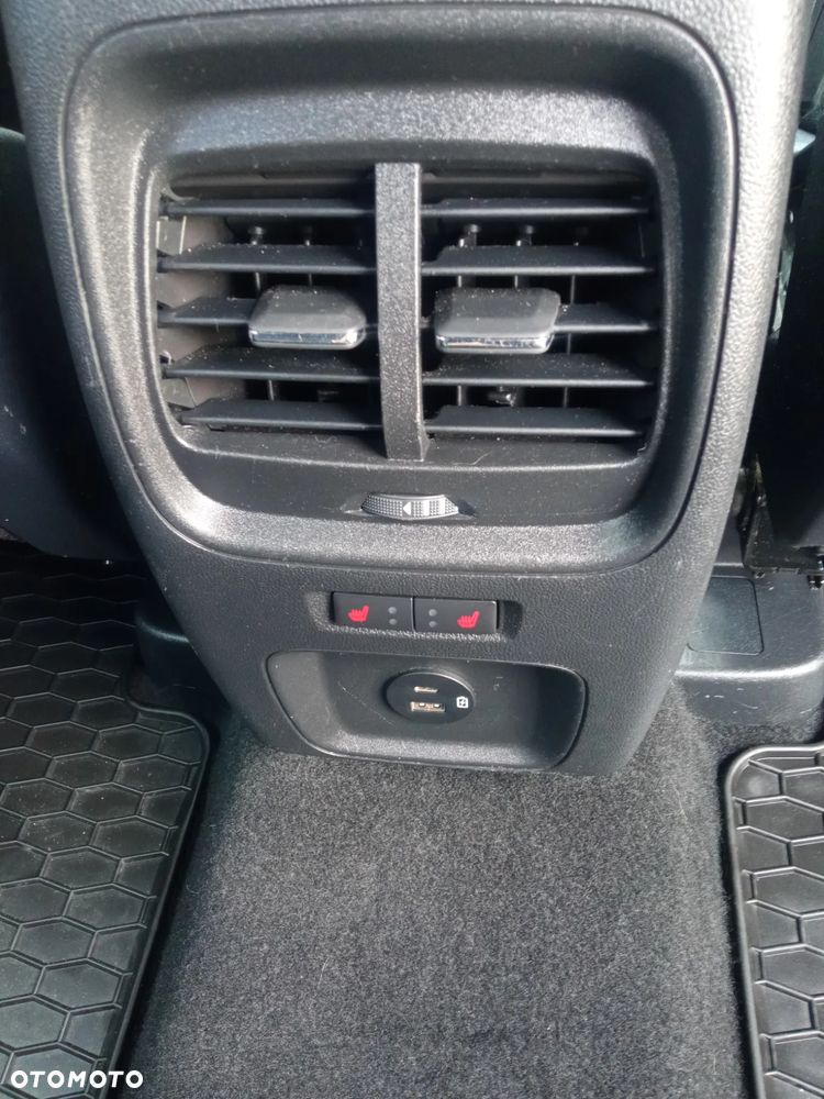 Ford Kuga 2.5P PHEV FWD ST-Line - 22