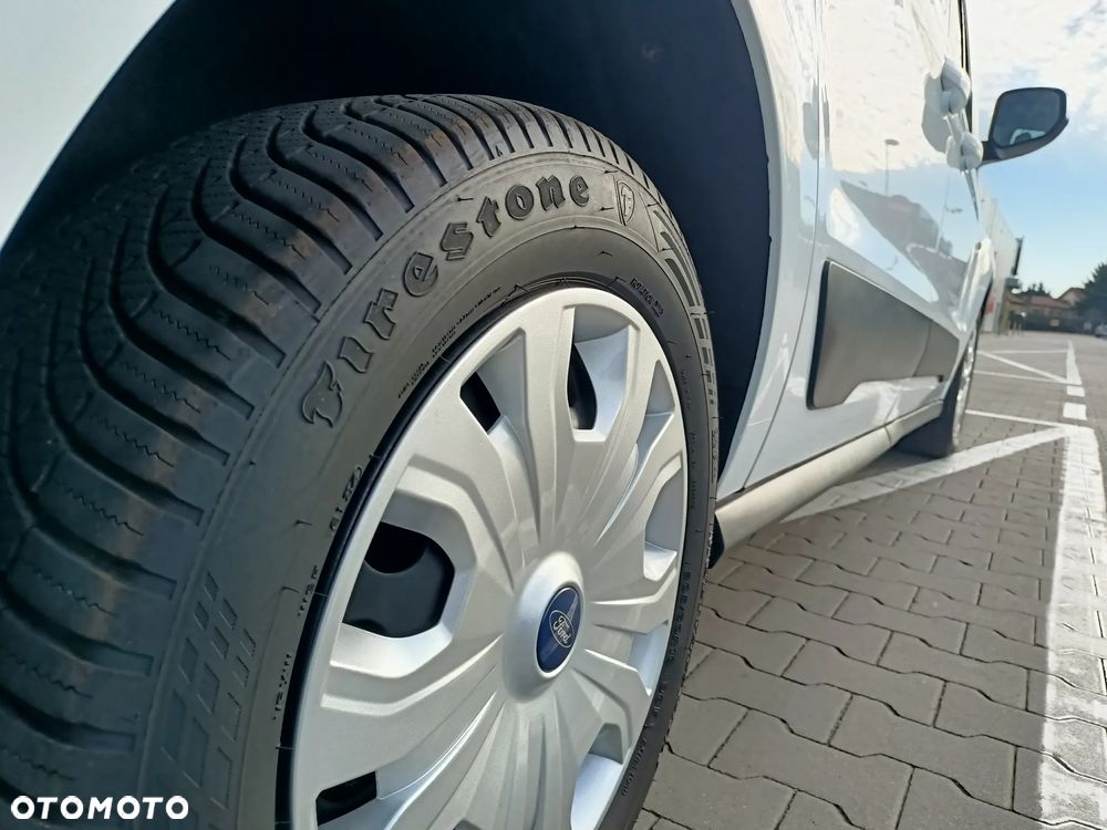 Ford CONNECT LONG 5-cio osobowy - 18