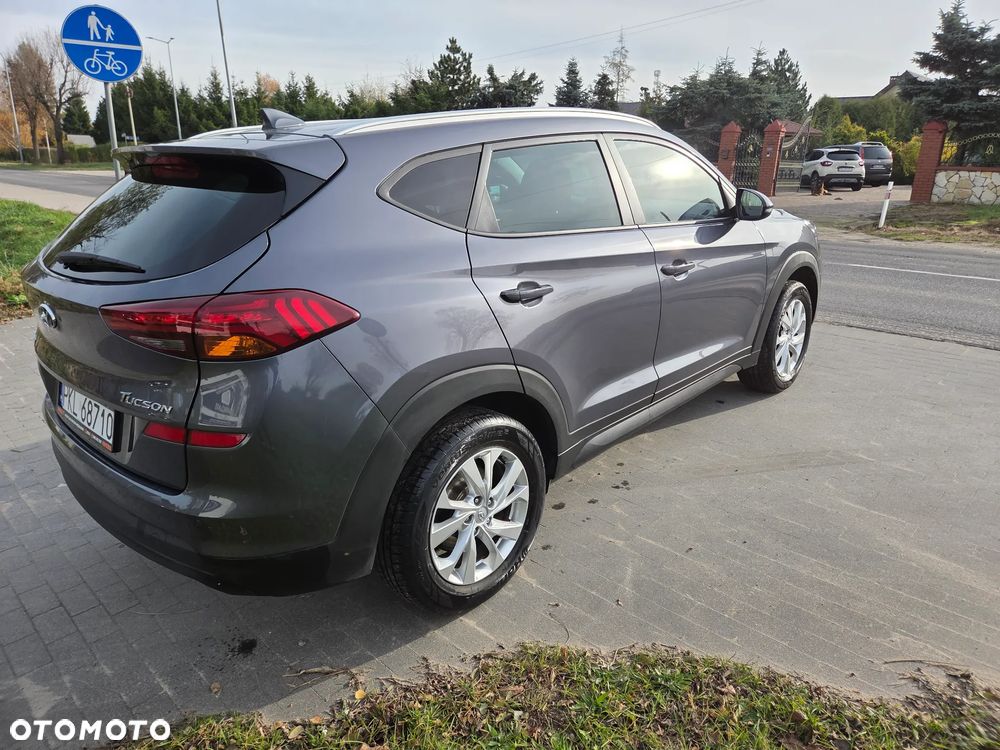 Hyundai Tucson 1.6 GDI BlueDrive Comfort 2WD - 23