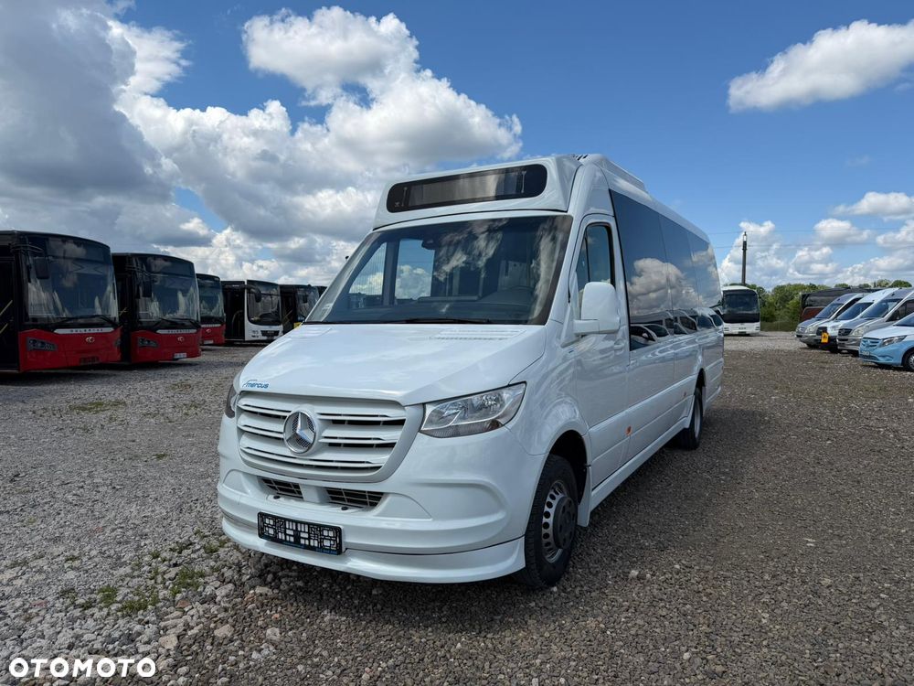 Mercedes-Benz Sprinter 519 - 13