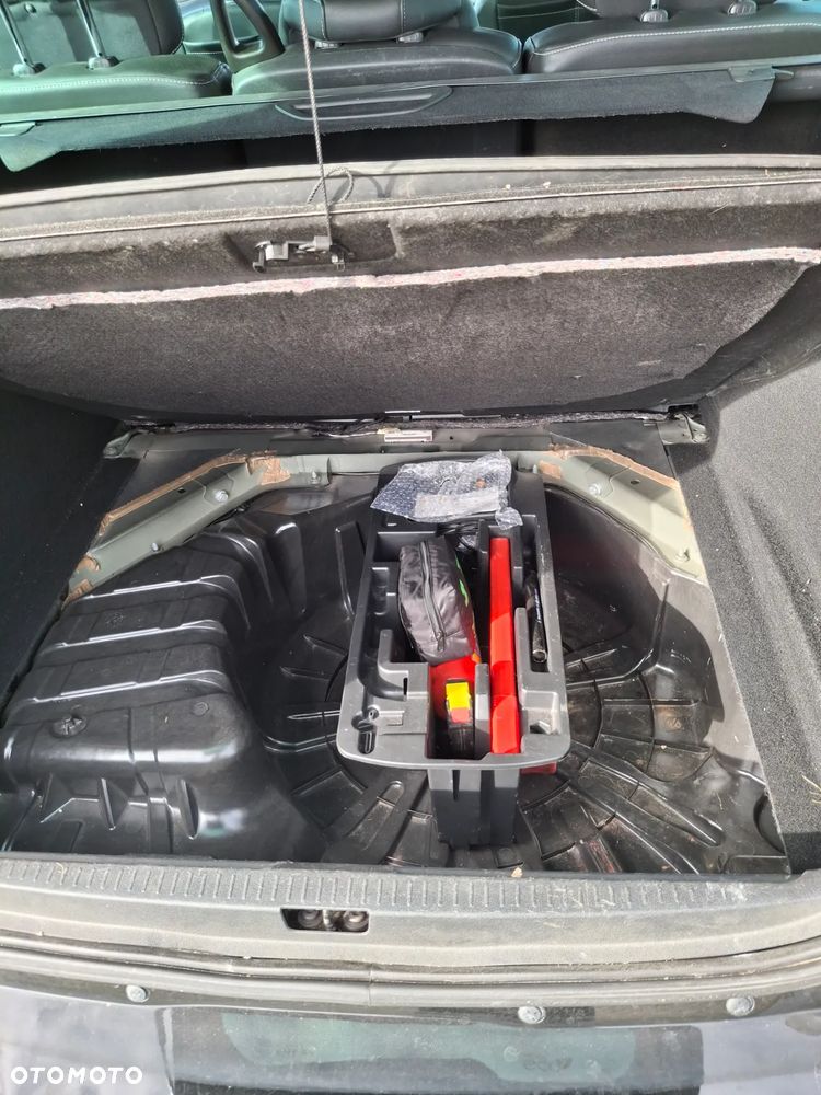 Renault Scenic 1.6 dCi Energy Bose Edition S&S - 5