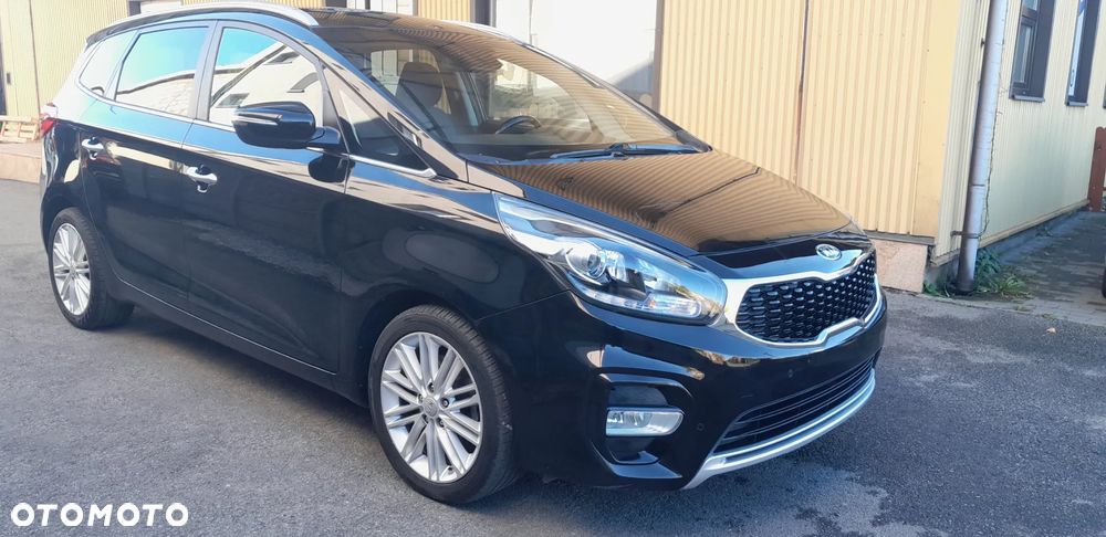 Kia Carens 2018 photo 4
