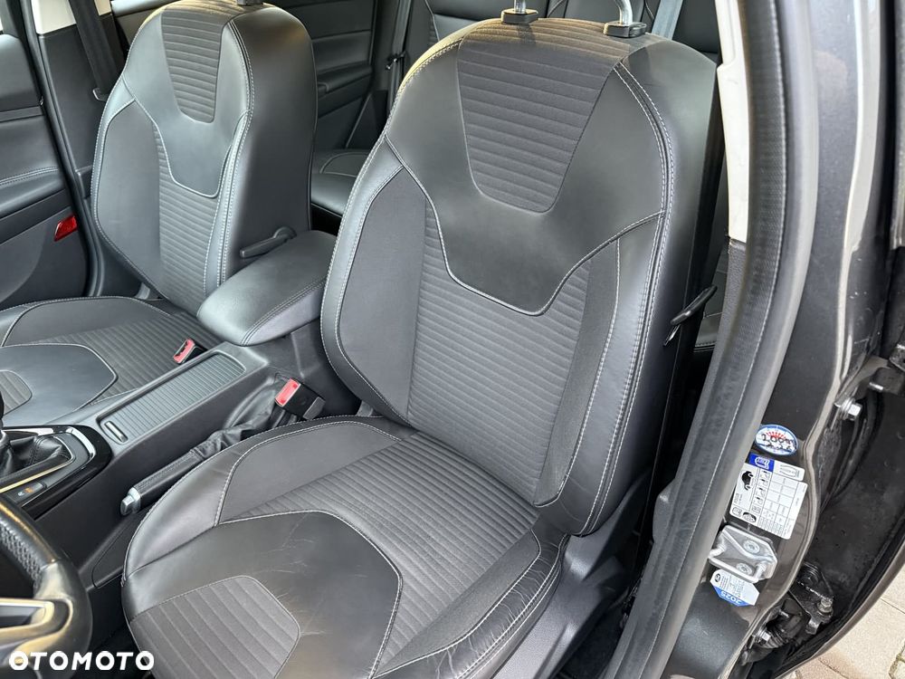 Ford Focus 2.0 TDCi Titanium ASS - 16