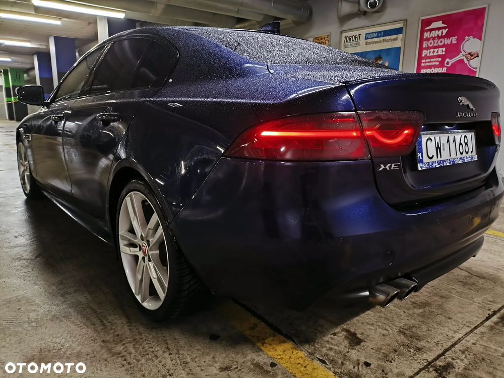 Jaguar XE 20d AWD R-Sport - 16