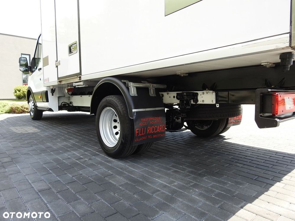 Ford TRANSIT CHŁODNIA KONTENER 0*C ZASILANIE 230V TEMPOMAT KLIMATYZACJA BLIŹNIACZE KOŁA  170KM - 19