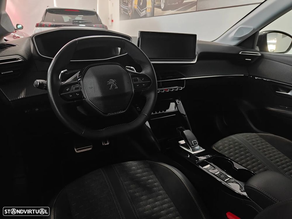 Peugeot 208 1.2 PureTech Allure Pack EAT8 - 43