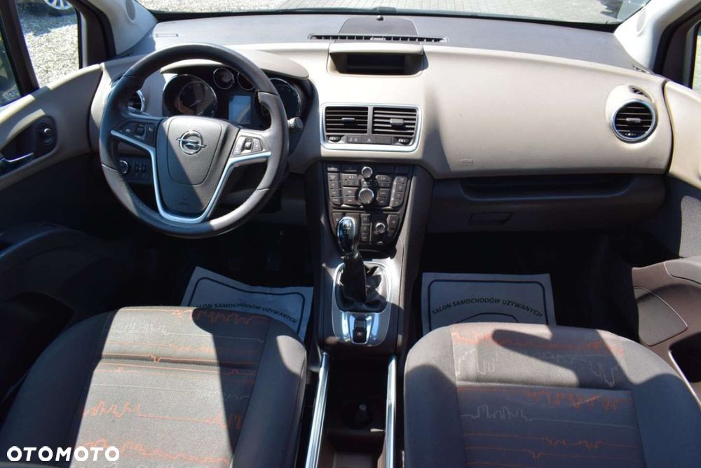 Opel Meriva - 22