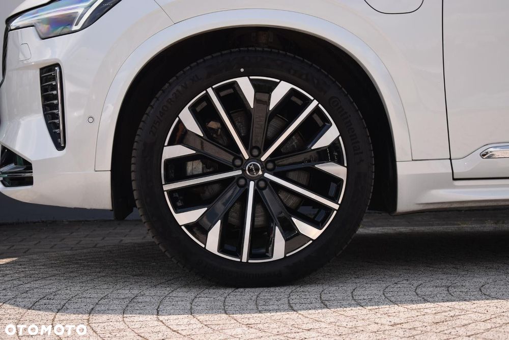 Volvo XC 90 - 11