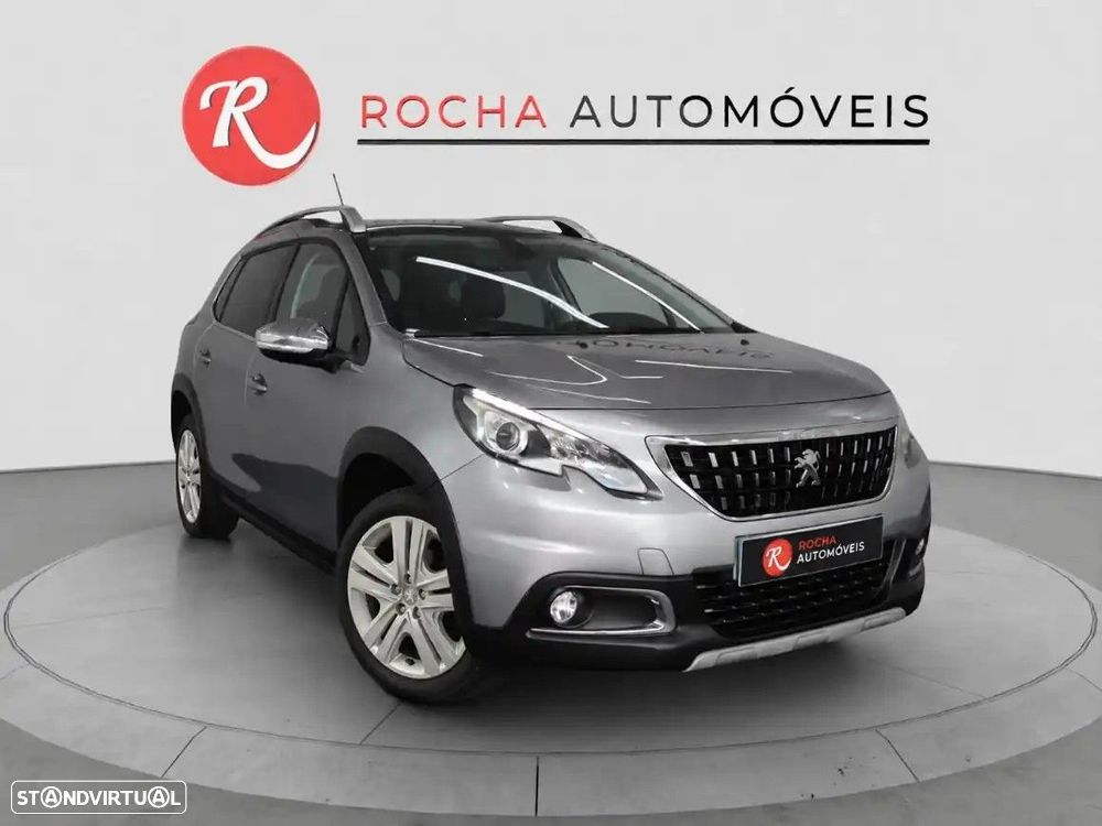 Peugeot 2008 1.2 PureTech Signature - 4