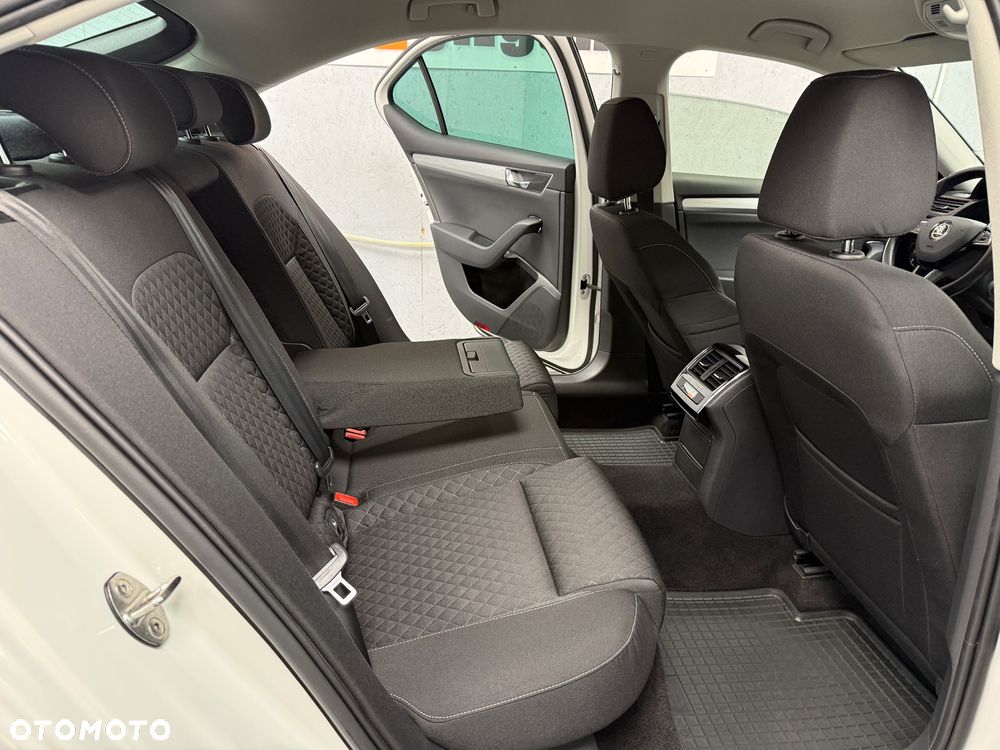 Skoda Superb - 9