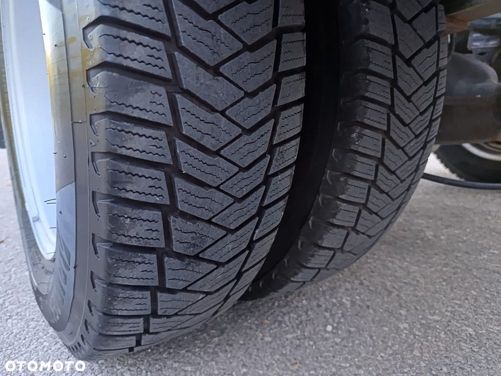 Iveco Daily 35C14 2300cm3 wywrotka kiper dubel doka - 37