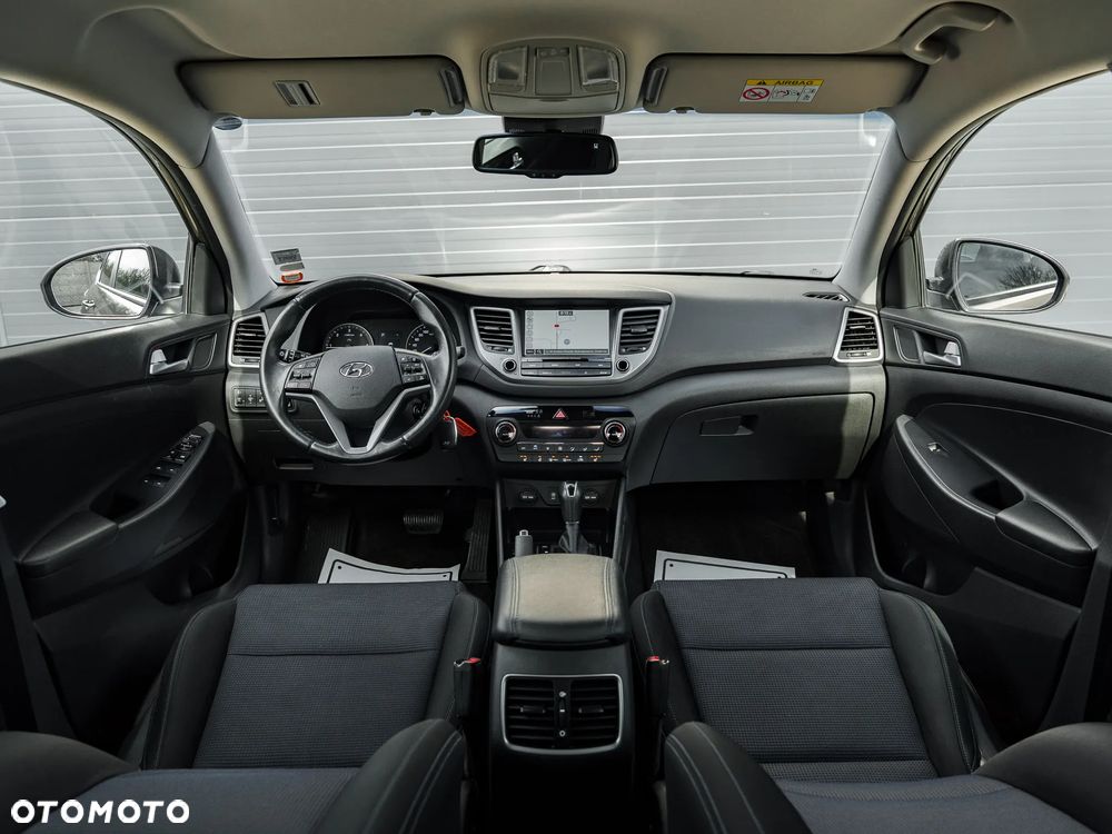 Hyundai Tucson blue 1.7 CRDi 2WD DCT Premium - 17