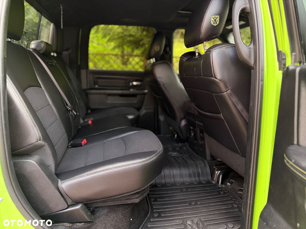 Dodge RAM 5.7 4x4 - 23
