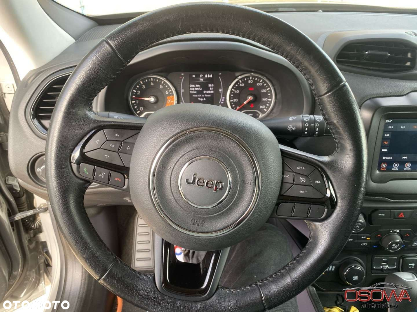 Jeep Renegade - 23
