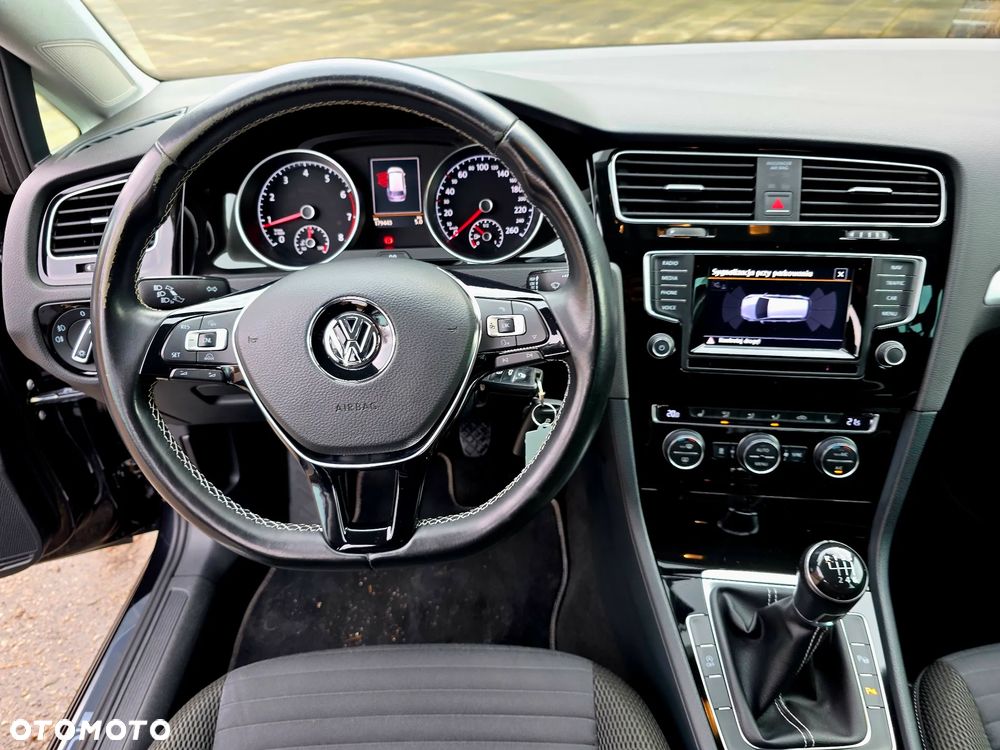 Volkswagen Golf 1.4 TSI BlueMotion Technology Lounge - 21