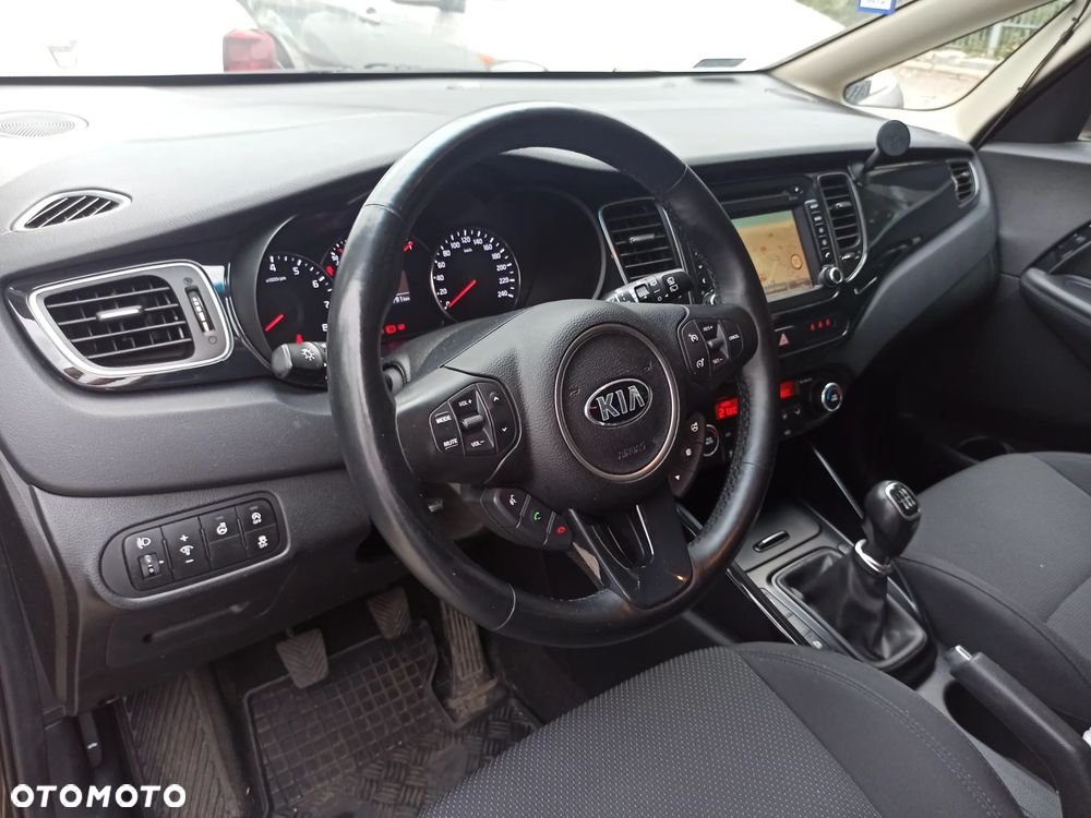 Kia Carens 1.6 GDI Business Line EU6 - 17