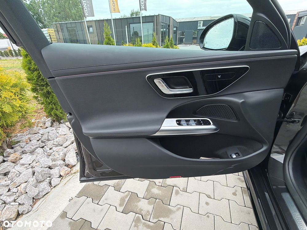 Mercedes-Benz Klasa E 220 d 4Matic 9G-TRONIC Edition AMG Line - 15