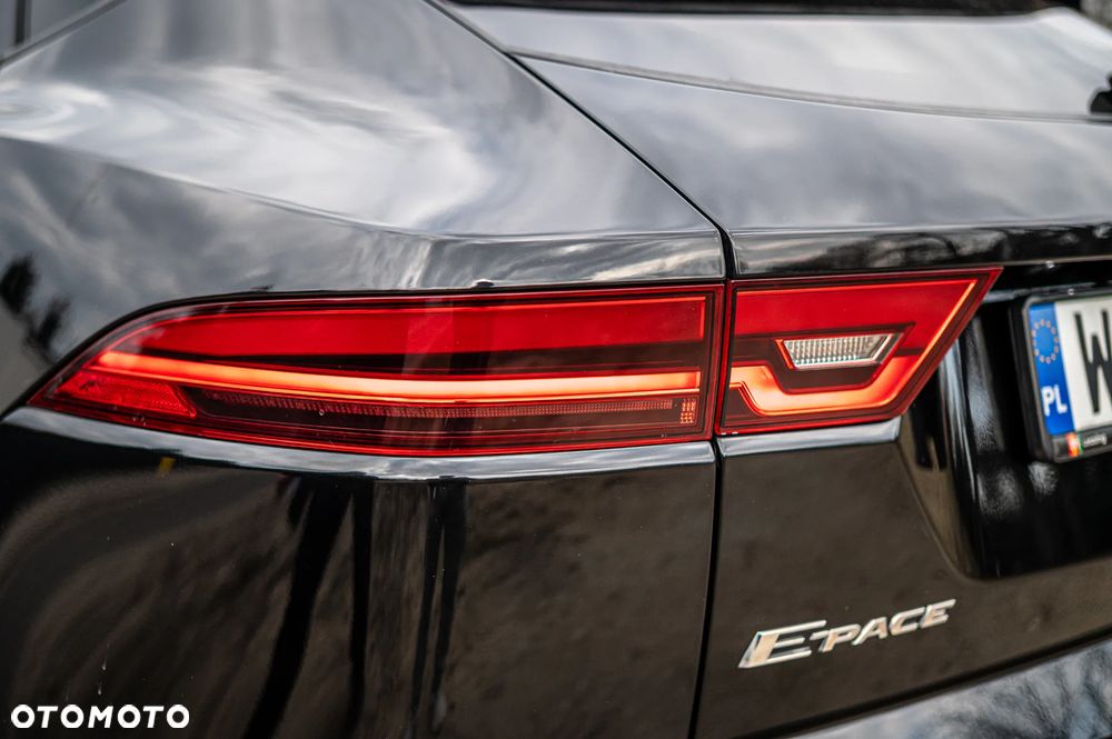Jaguar E-Pace - 3
