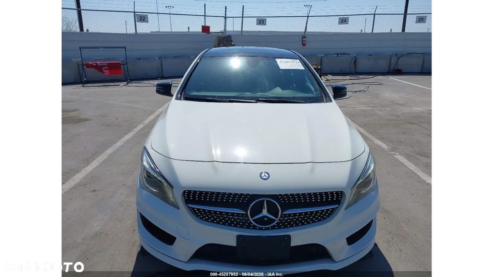 Mercedes-Benz CLA 250 4Matic 7G-DCT AMG Line - 2