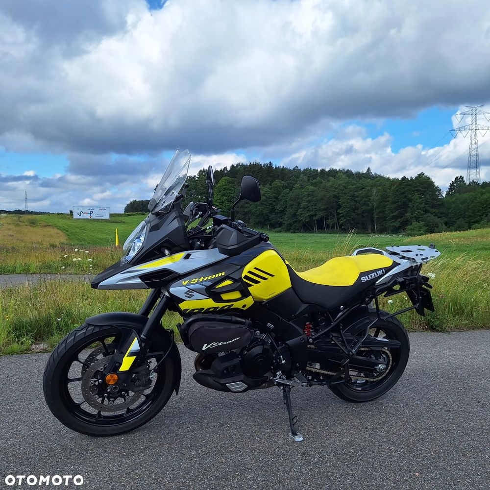Suzuki V-STROM - 1