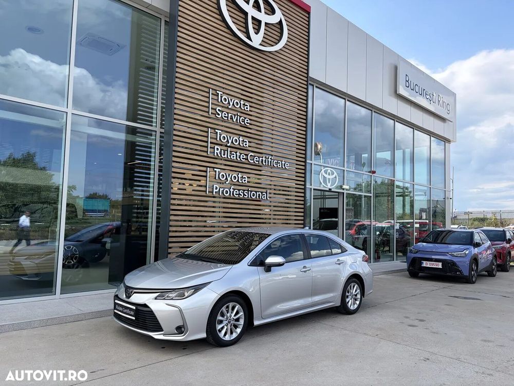 Toyota Corolla 1.6 Dynamic - 2