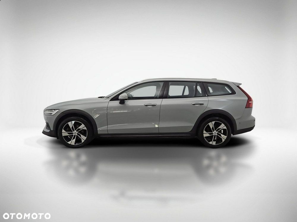 Volvo V60 Cross Country Ultimate B4 D AWD - 2