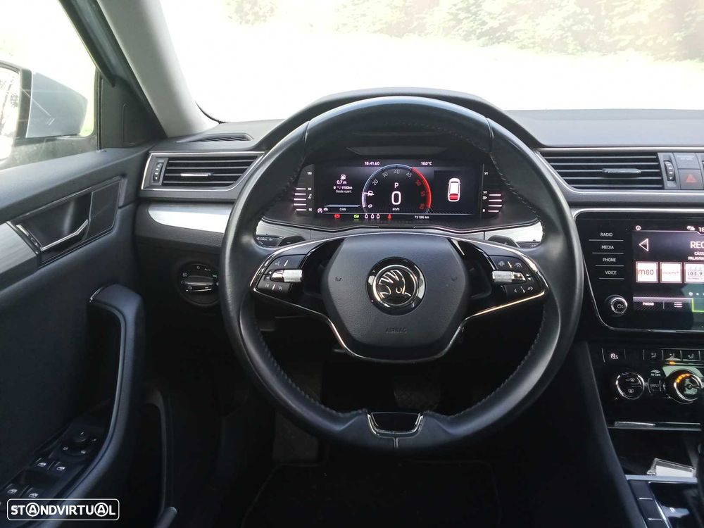 Skoda Superb Break 2.0 TDI Ambition DSG - 11