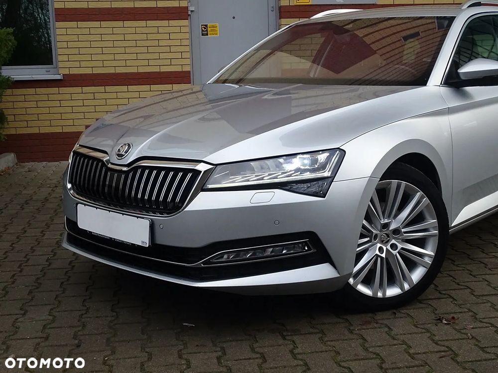 Skoda Superb 2.0 TDI SCR Style DSG - 13