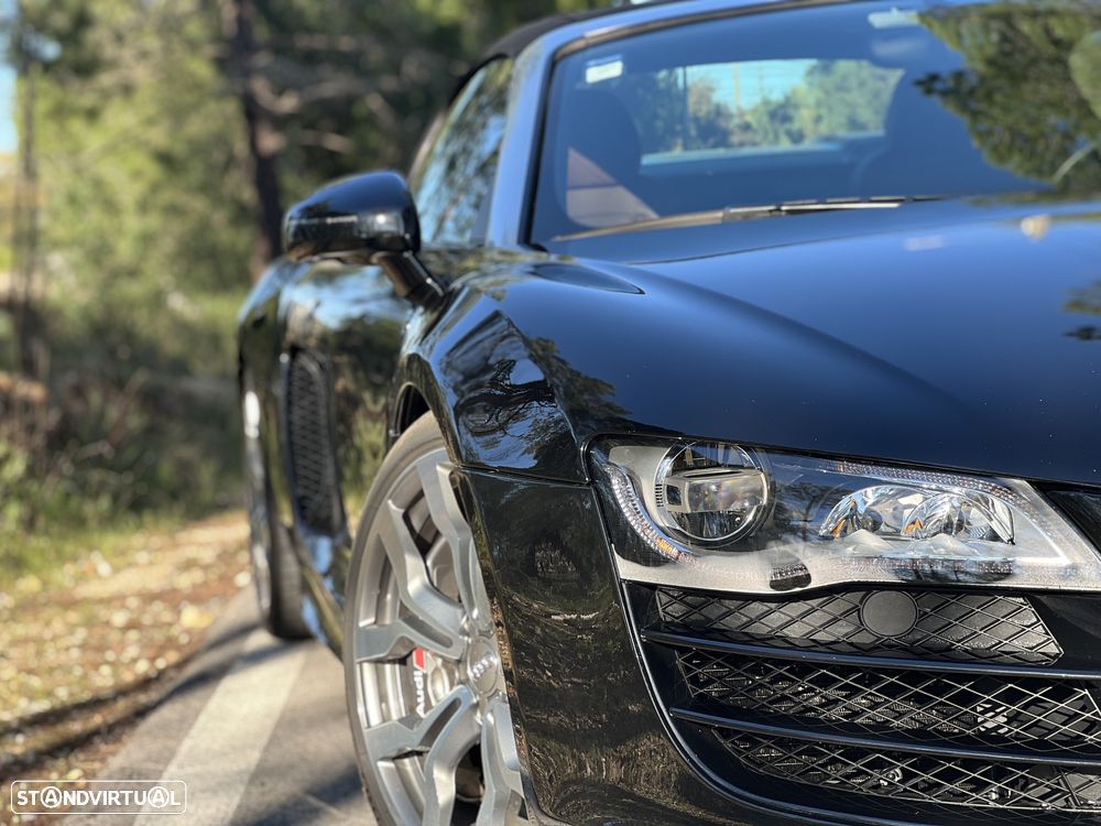 Audi R8 Spyder - 10